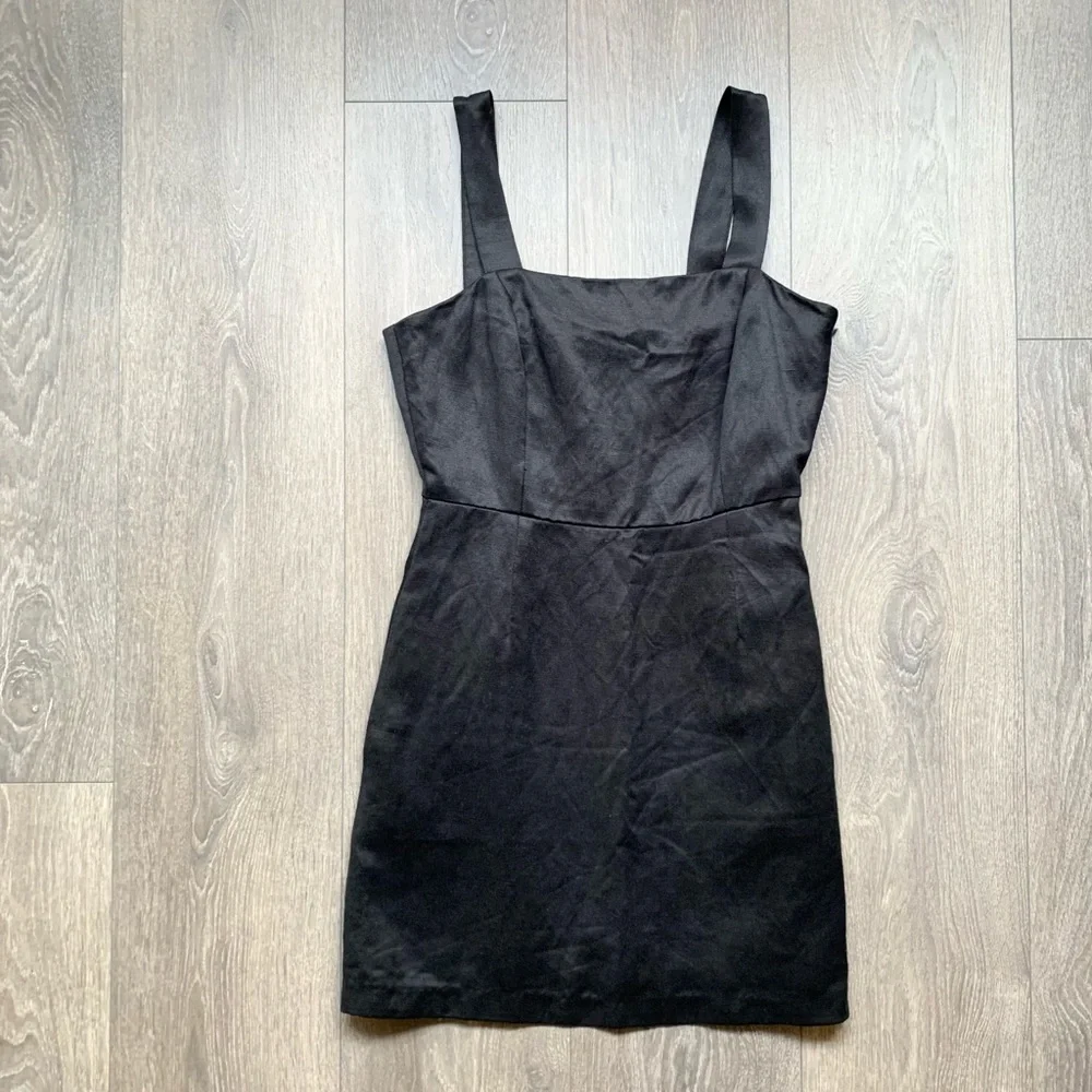 Aritzia Wilfred Rosemond Mini Dress Linen Black Size 0 - Picture 4 of 14